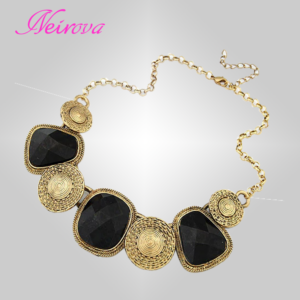 Collar Negro